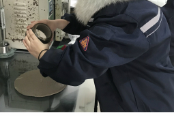 企業(yè)安全有序復工，新員工用實驗了解產品